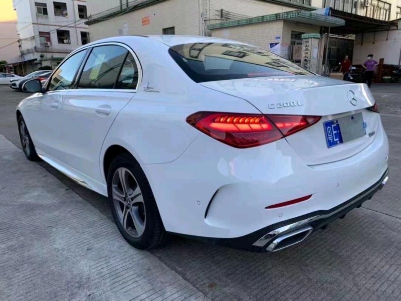 中山22年奔驰C6
