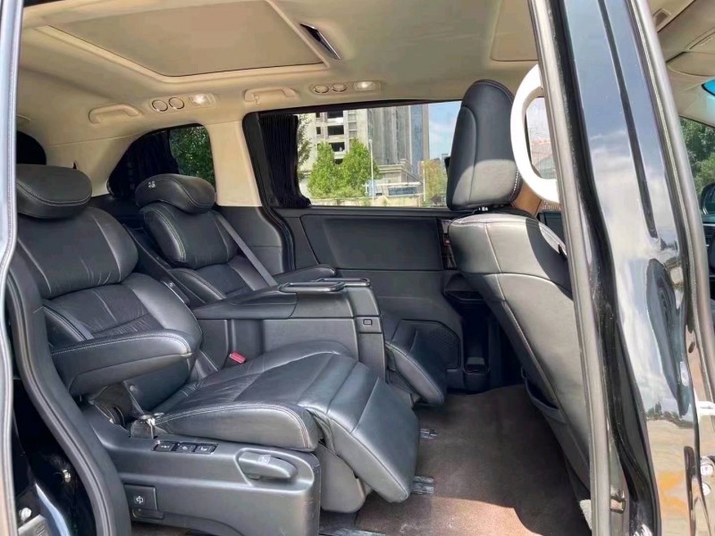 潍坊16年本田艾力绅6