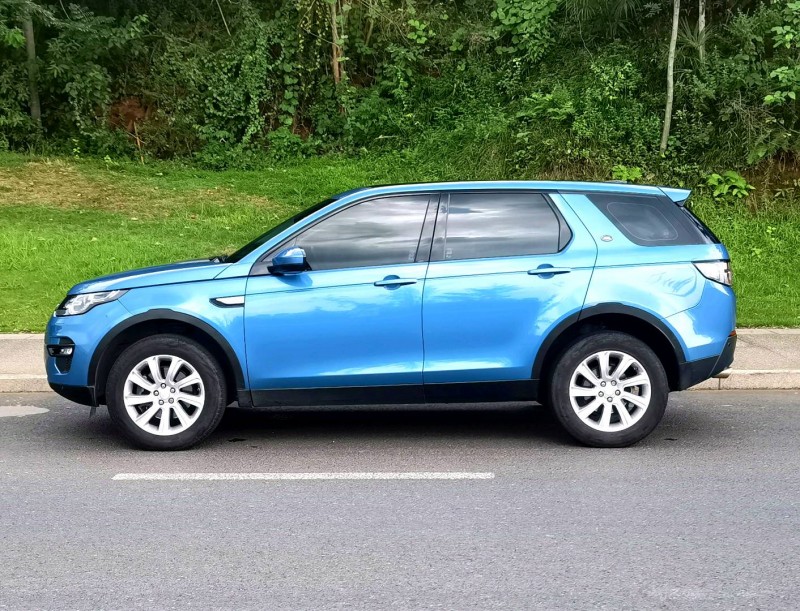 成都18年路虎发现神行4