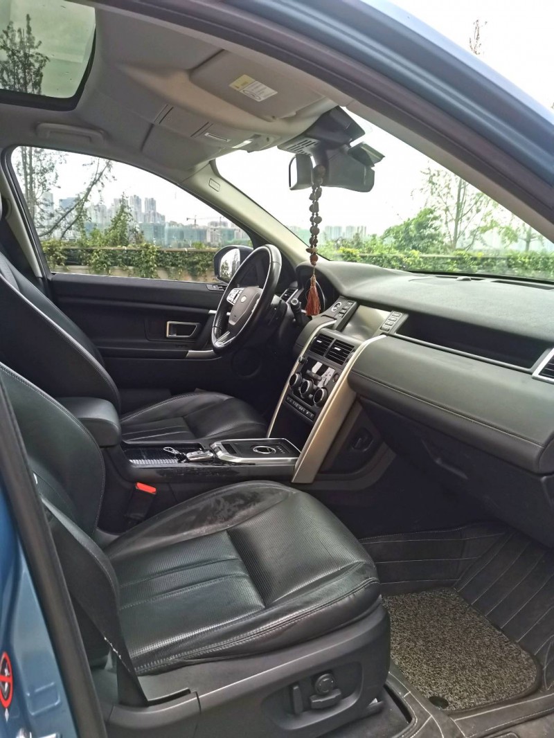 成都18年路虎发现神行2