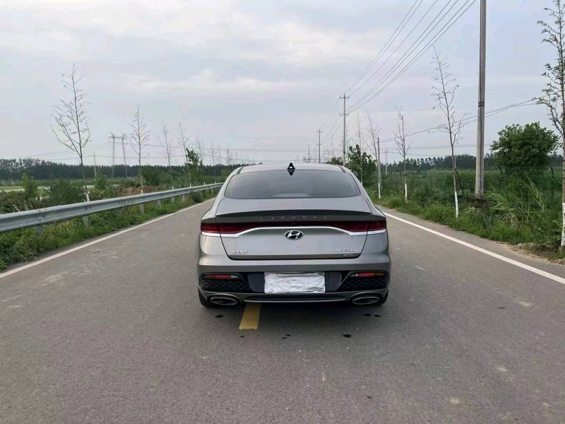 徐州20年现代菲斯塔1