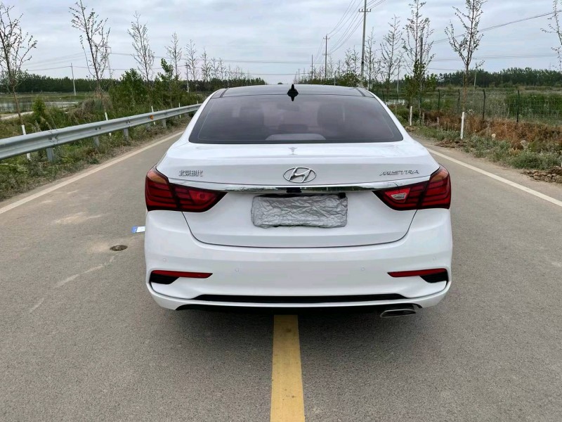 徐州17年现代名图1