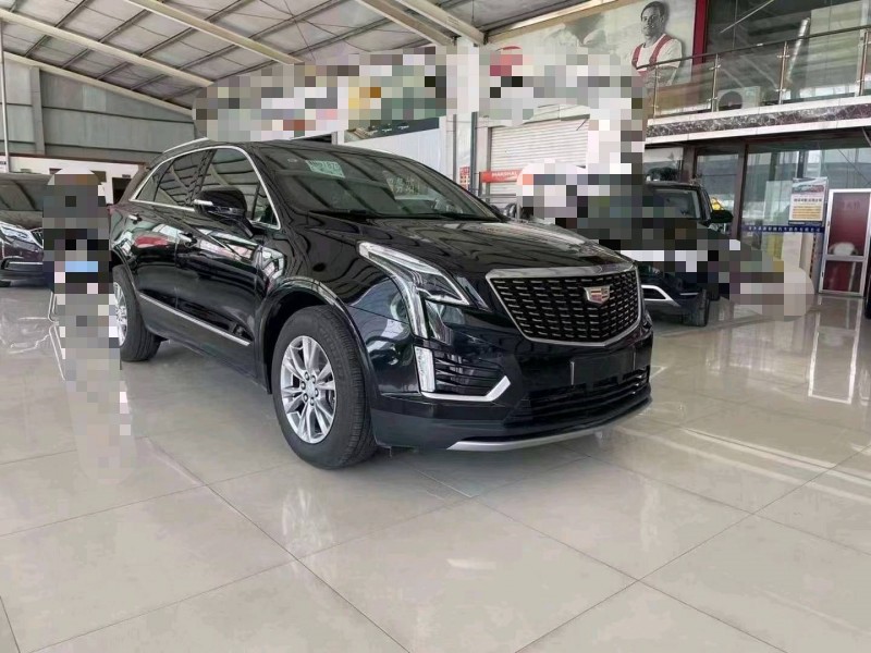 济宁22年凯迪拉克XT52