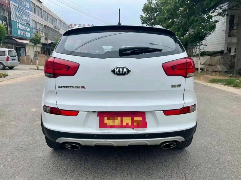 平顶山18年起亚智跑1