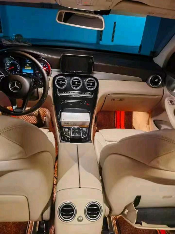 北京17年奔驰GLC4