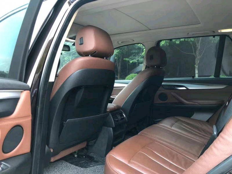 东莞17年宝马X56