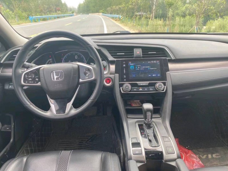 烟台19年本田思域4