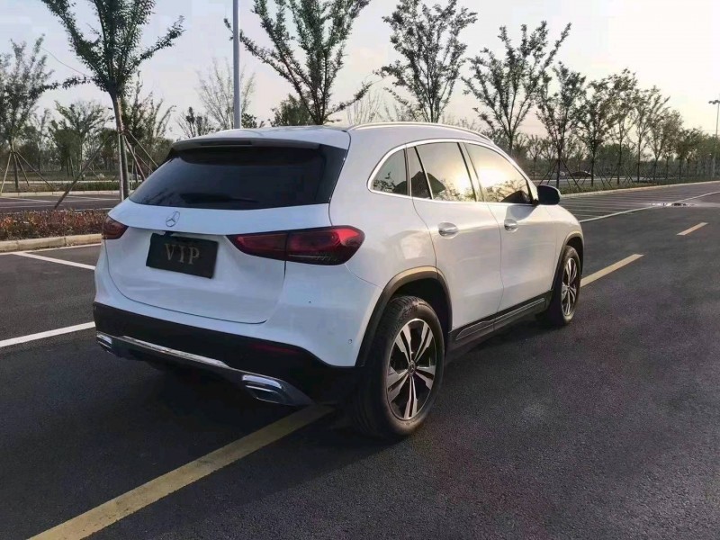 徐州20年奔驰GLA8