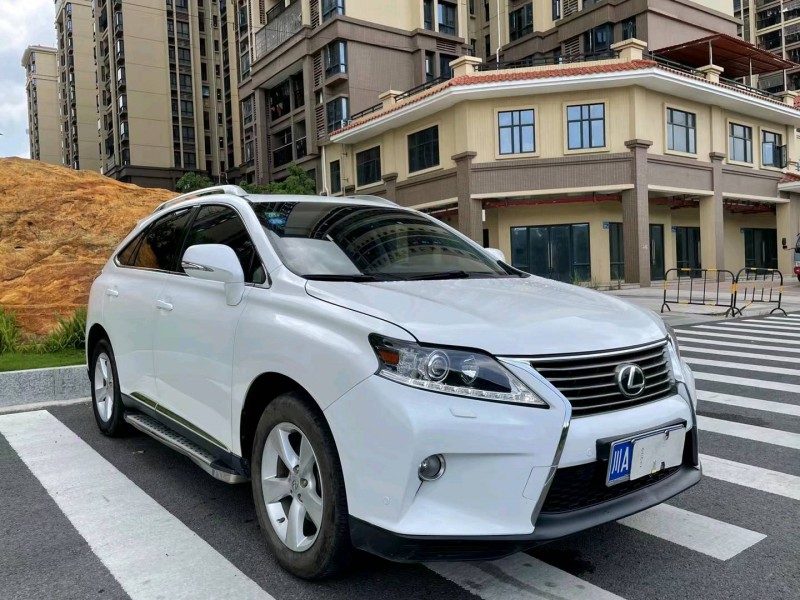 广州12年雷克萨斯RX8