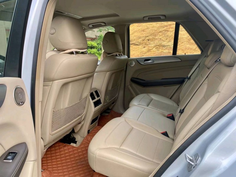 广州13年奔驰ML2