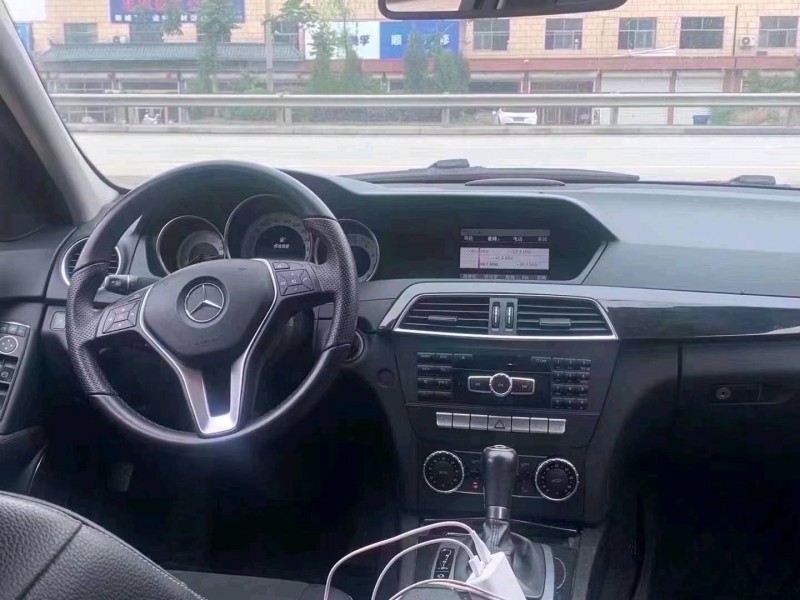 北京14年奔驰C2