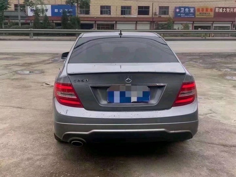 北京14年奔驰C7