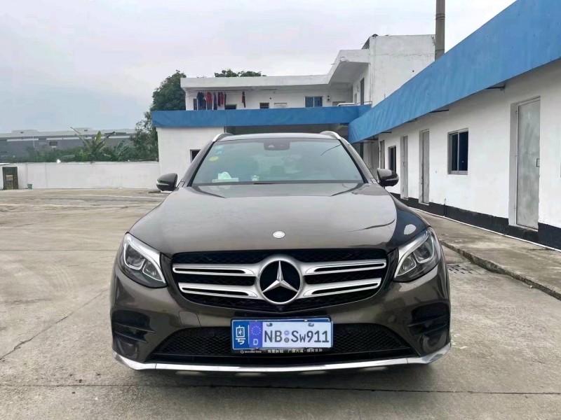 广州17年奔驰GLC8