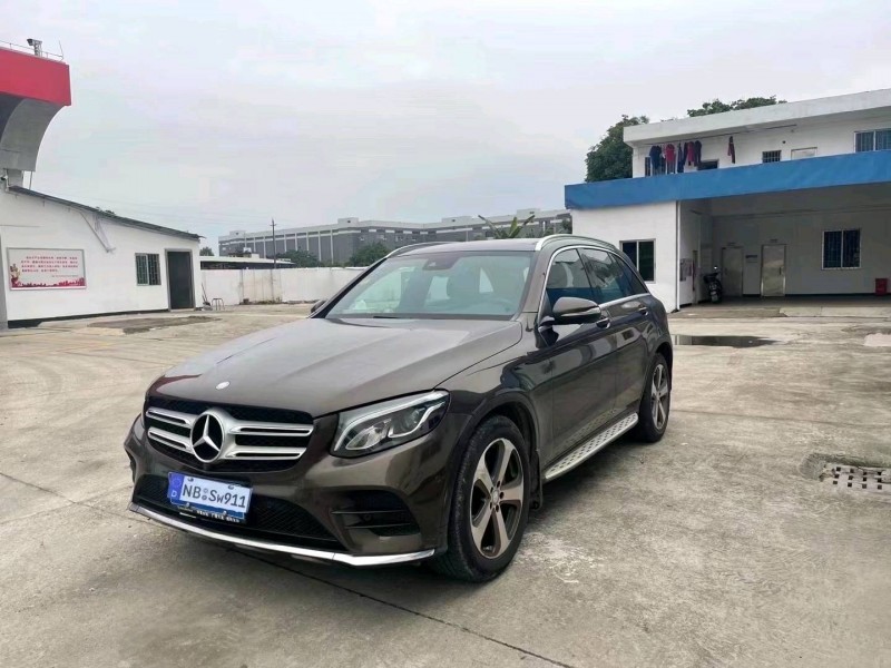 广州17年奔驰GLC6