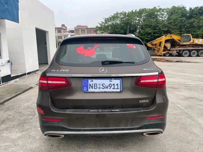 广州17年奔驰GLC9