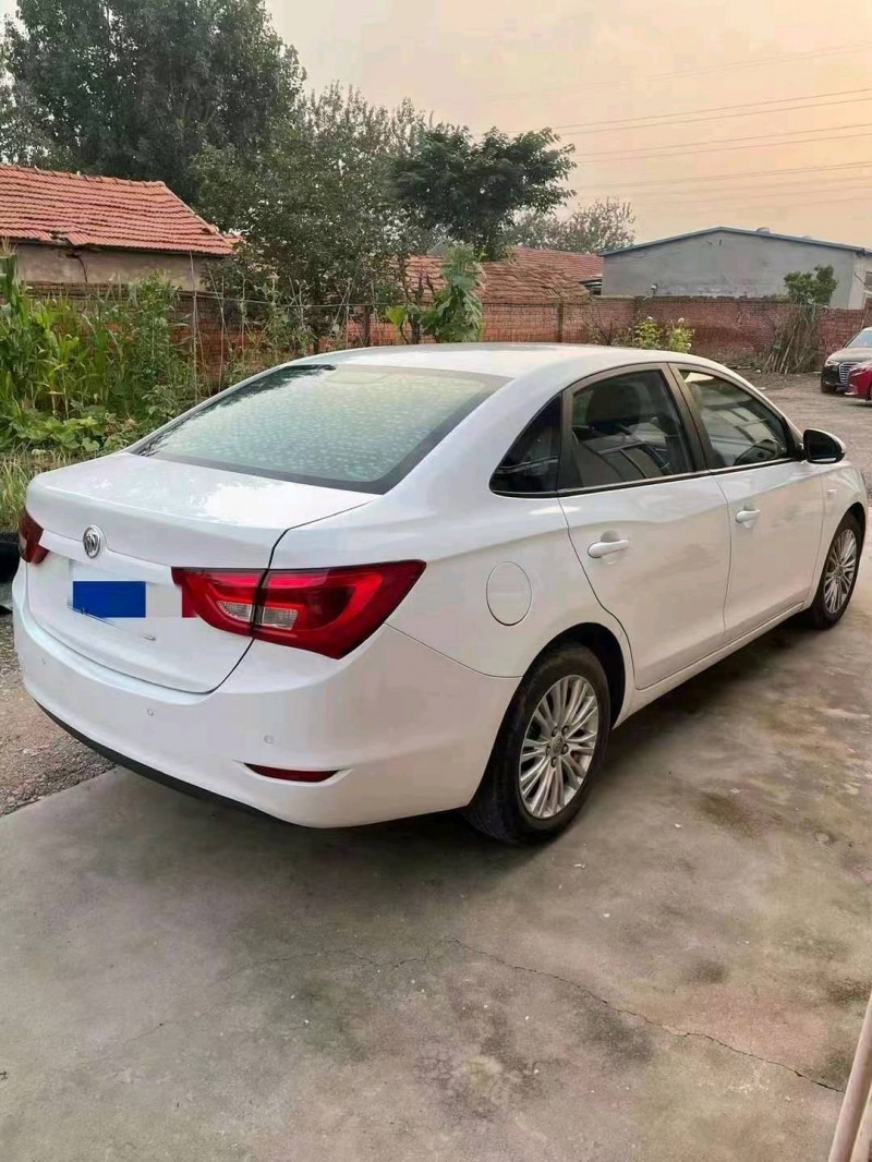 烟台15年别克英朗6