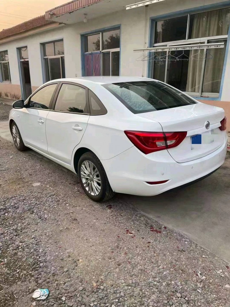 烟台15年别克英朗8