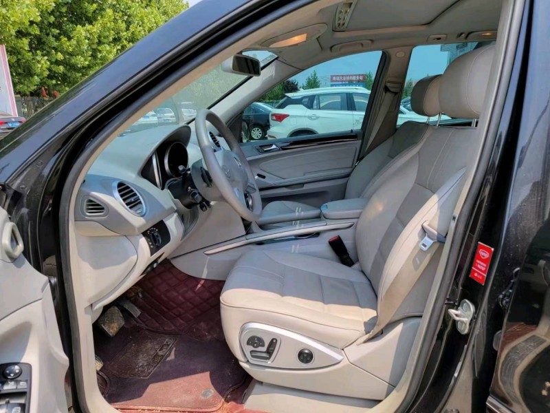 青岛09年奔驰ML5