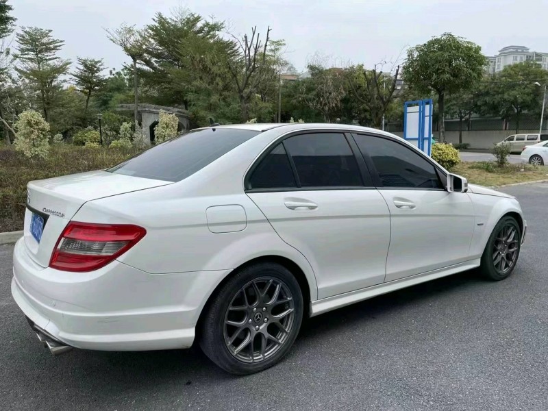 广州11年奔驰C5