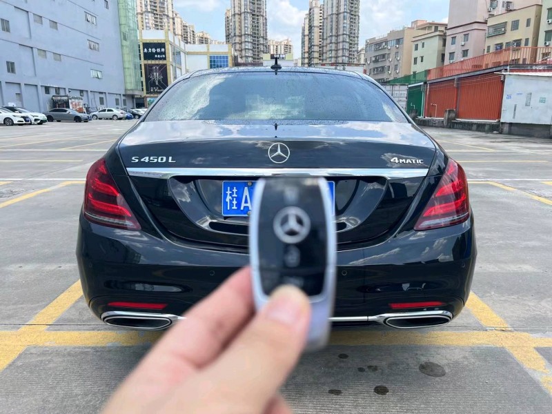 广州19年奔驰S9