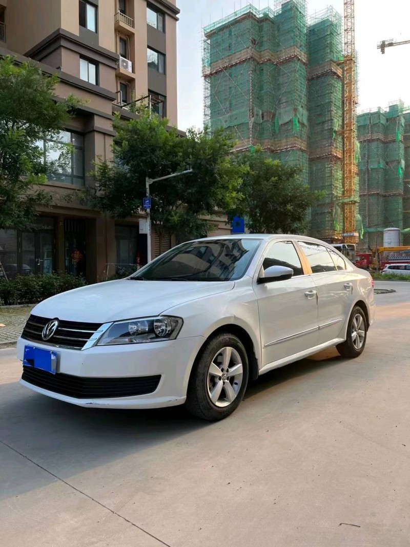 烟台17年大众朗逸3