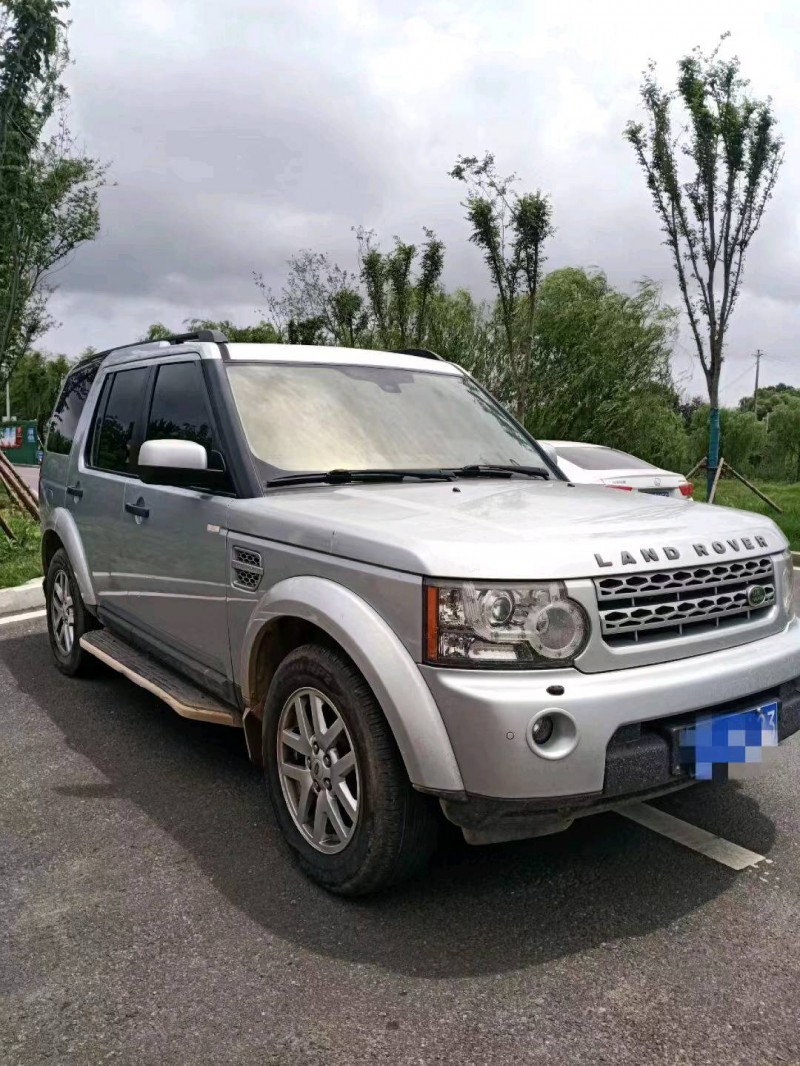 烟台11年路虎发现8