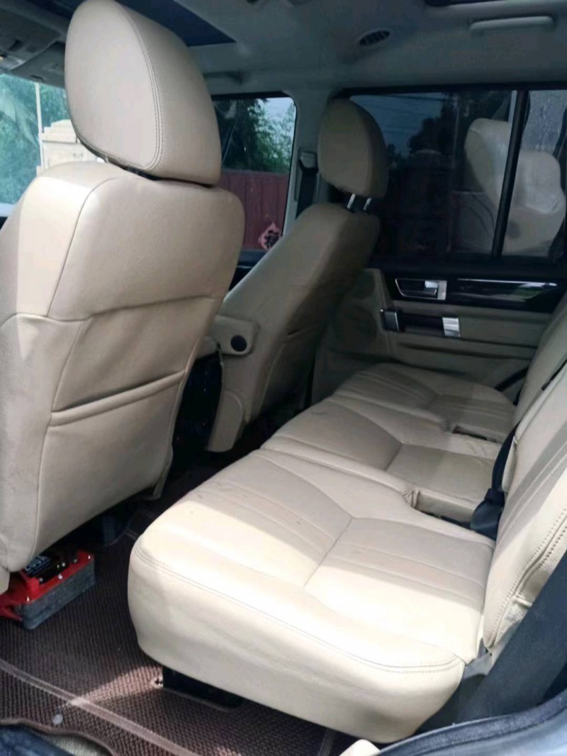 烟台11年路虎发现6