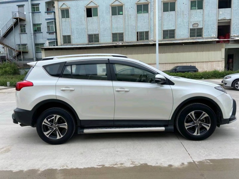 东莞15年丰田RAV4荣放2