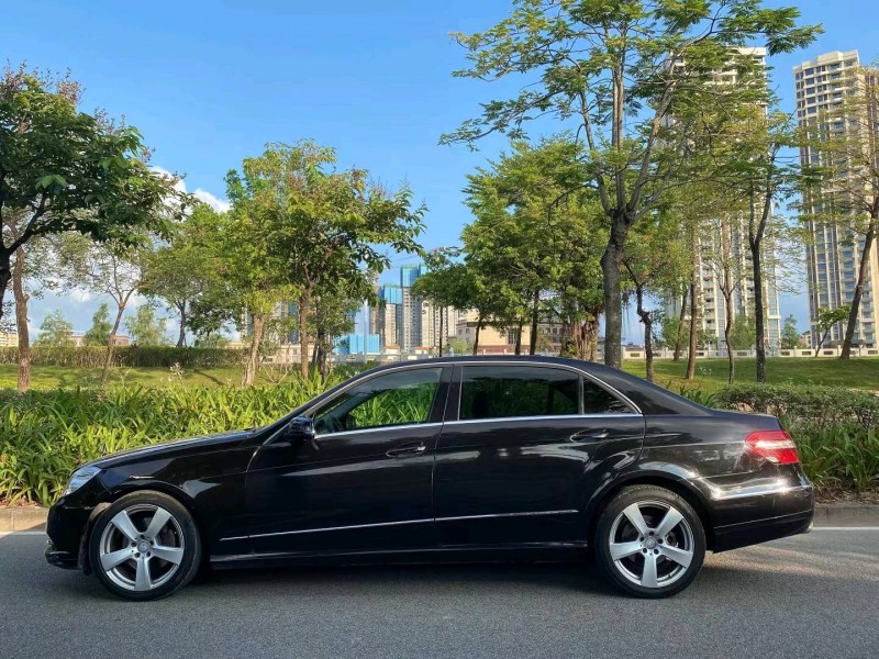 广州13年奔驰E7
