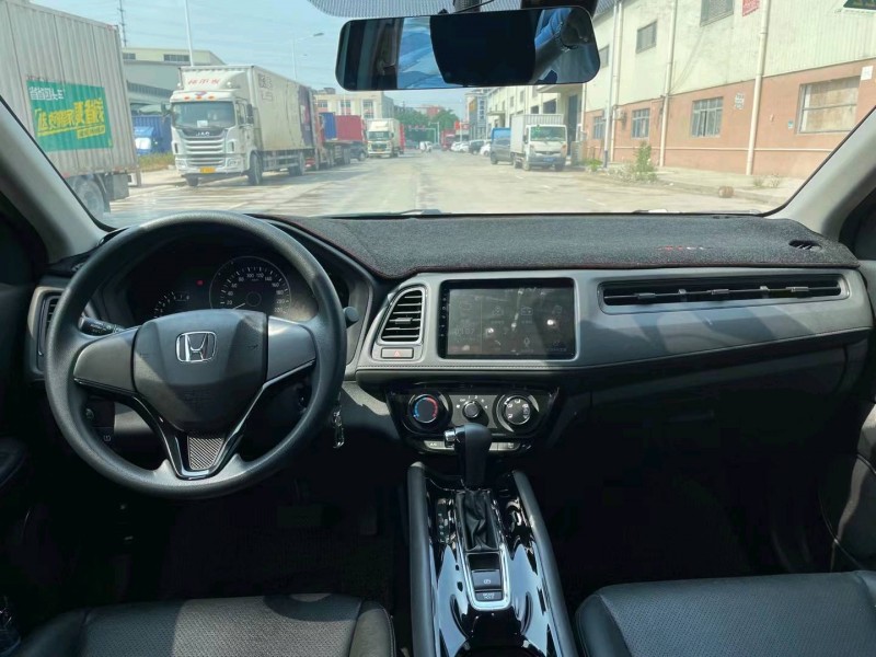 东莞20年本田缤智6