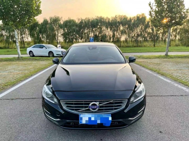濱州16年沃爾沃S60L9