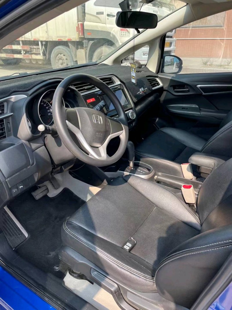 东莞16年本田飞度4