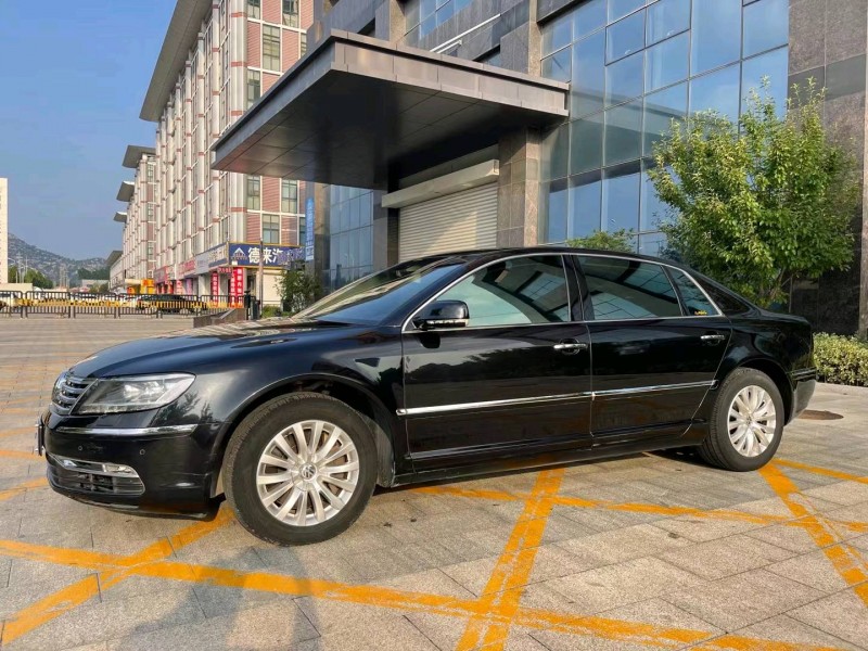 济宁13年大众辉腾2