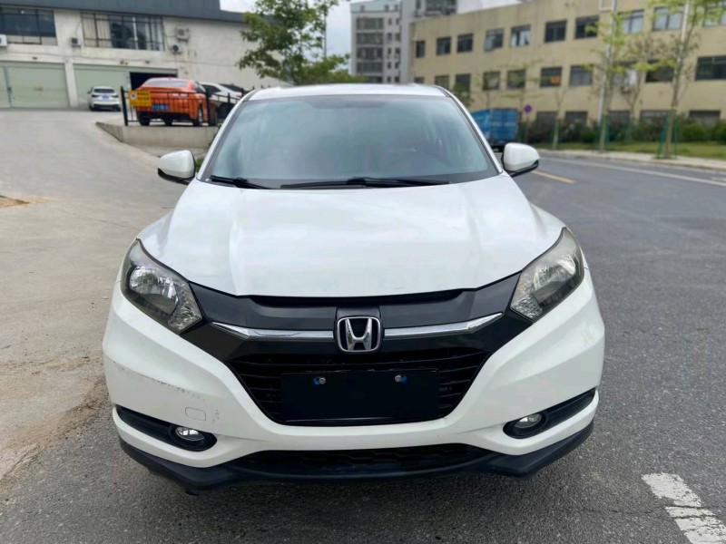 广州15年本田缤智1