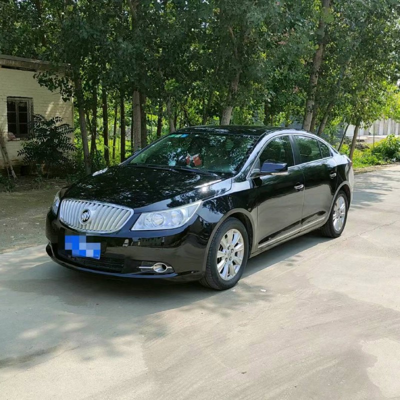 烟台12年别克君越7