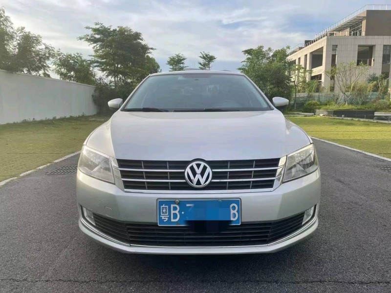 广州14年大众朗逸1