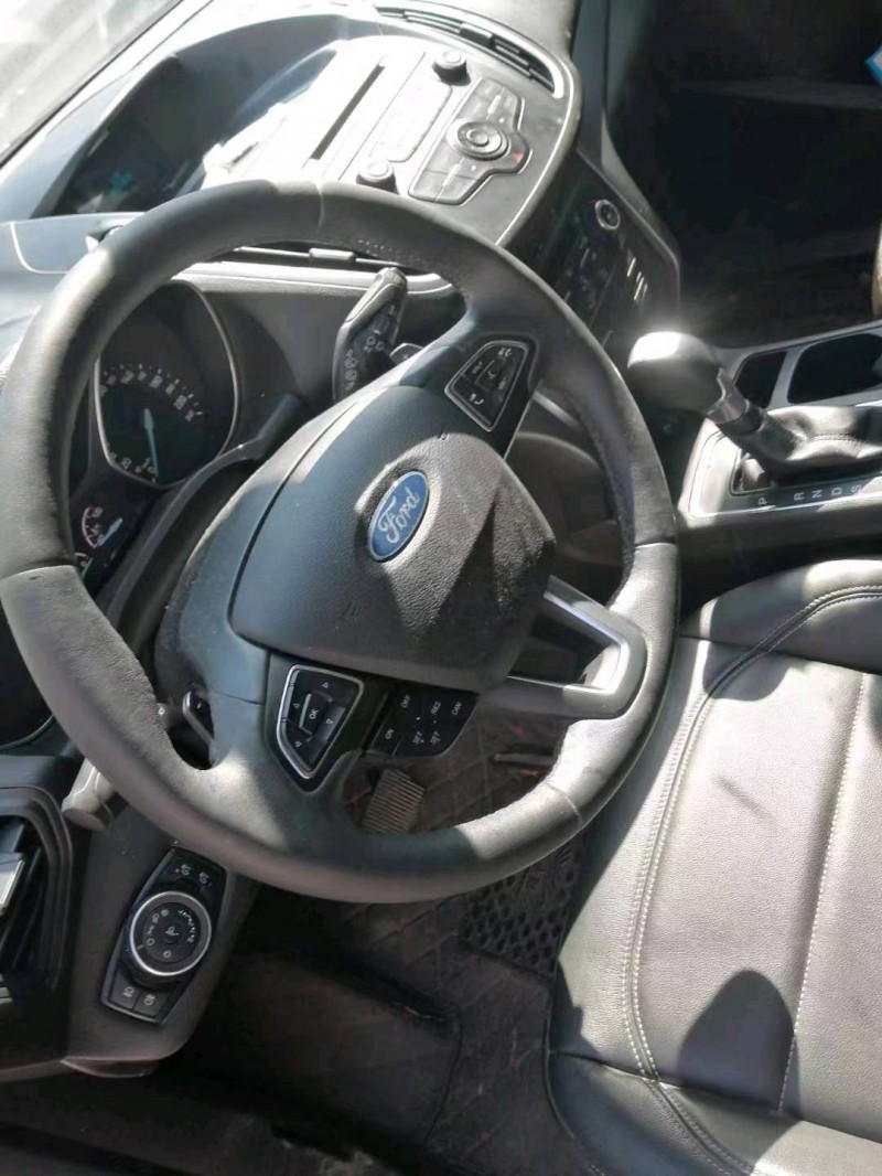 邵阳17年福特翼虎6