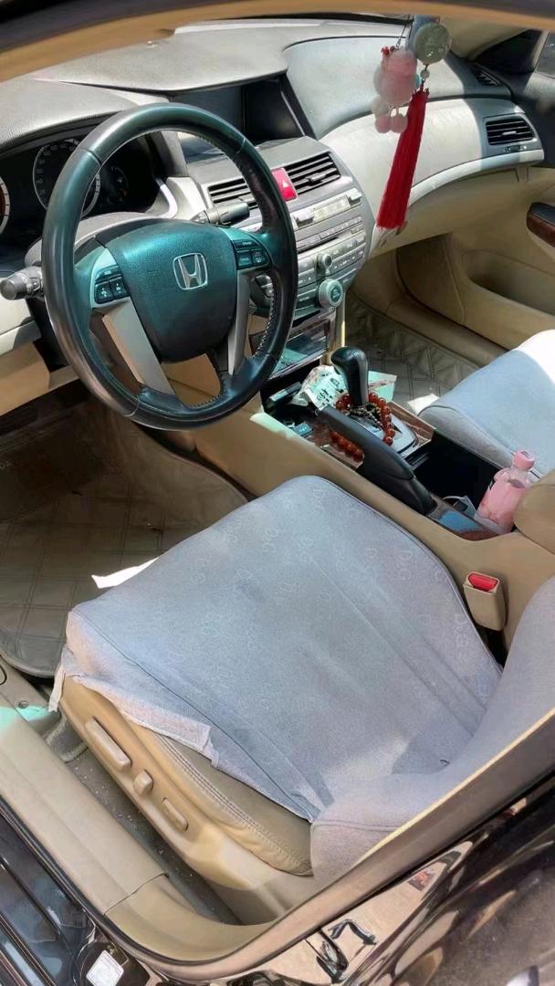 徐州11年本田雅阁4