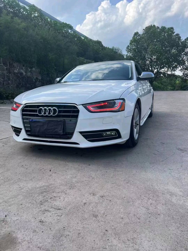 北京13年奥迪A4L5