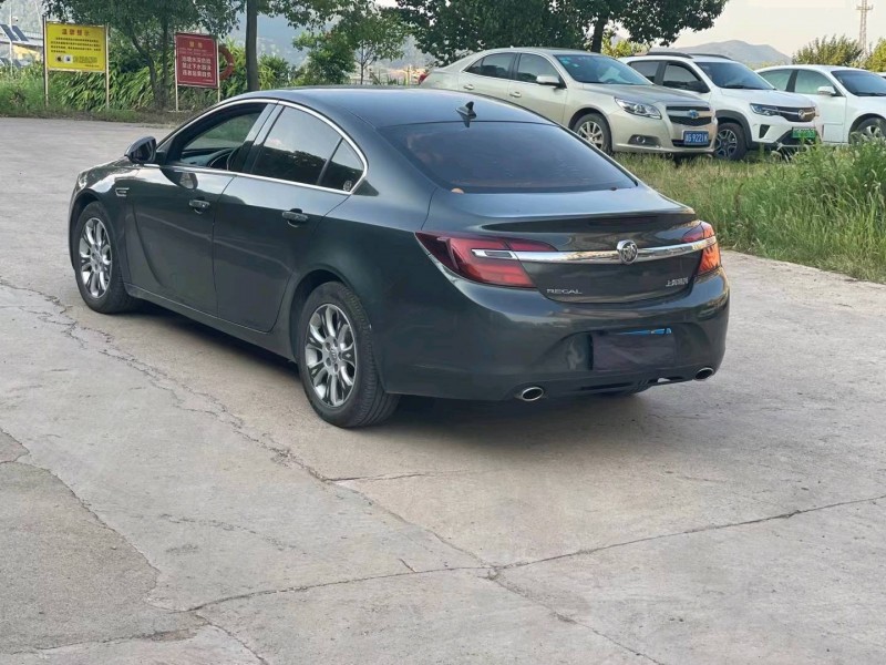 北京14年别克君威5