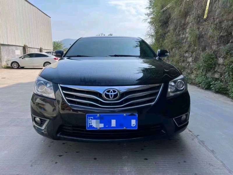 北京15年丰田凯美瑞1