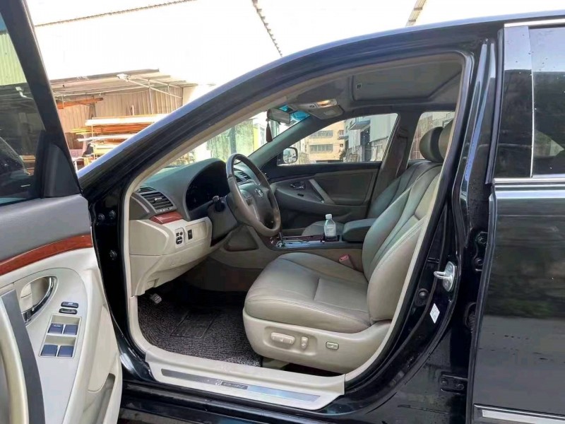 北京15年丰田凯美瑞5