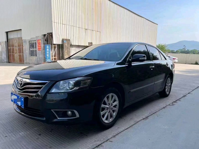 北京15年丰田凯美瑞6