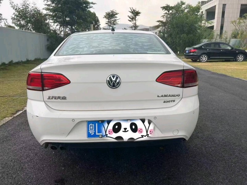 东莞17年大众凌渡2