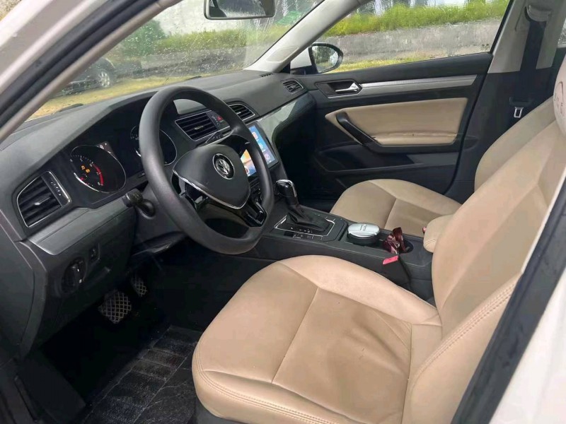 东莞17年大众凌渡6