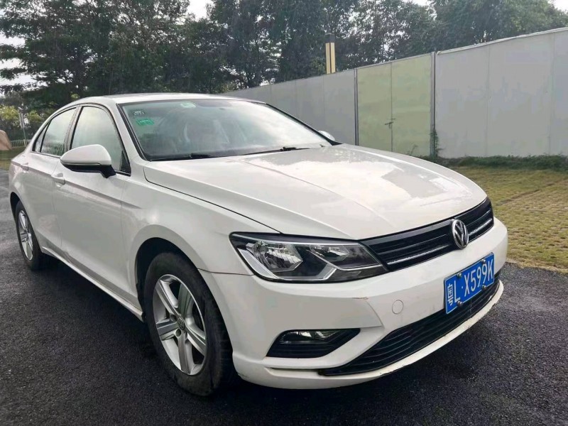 东莞17年大众凌渡5