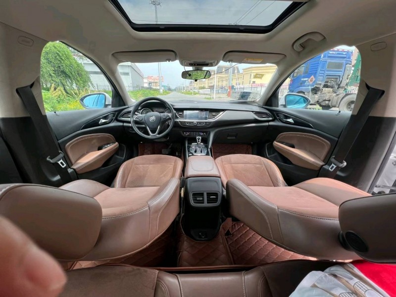 沈阳17年别克君威6