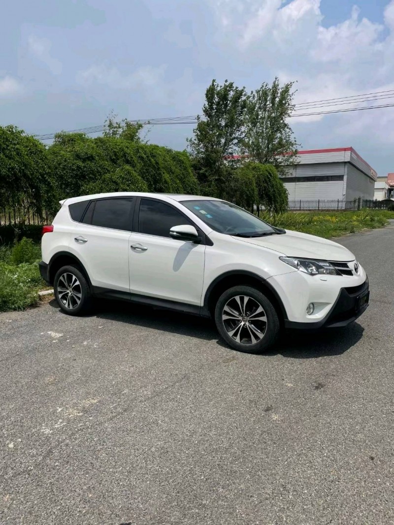 沈阳16年丰田RAV43