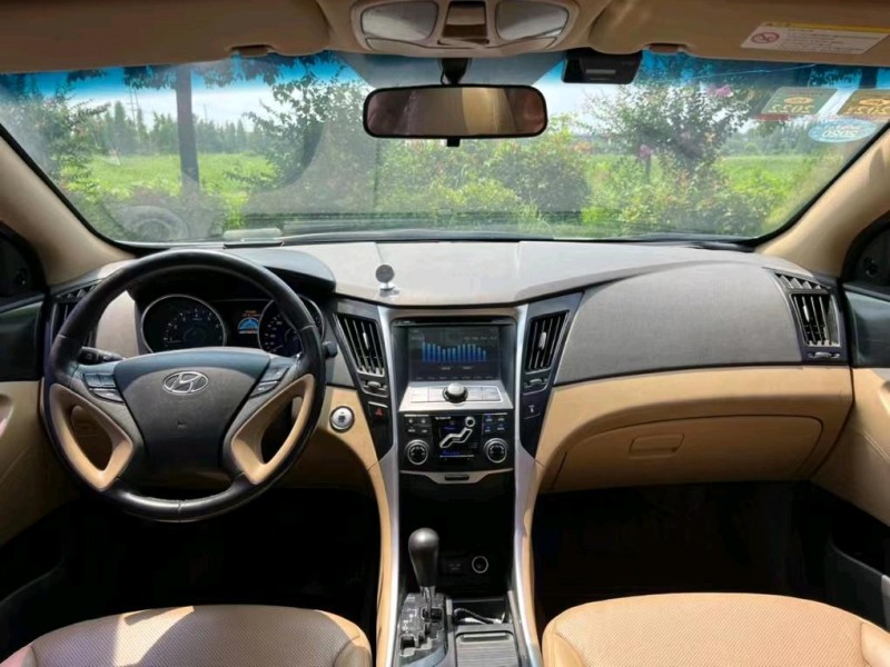 盐城13年现代索纳塔八8