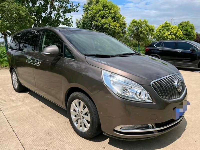 盐城17年别克GL83